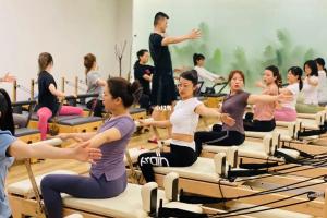 普拉提教师培训课程_布朗普拉提教练培训